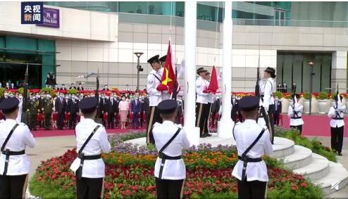 五星紅旗高高飄揚(yáng)，香港回歸祖國(guó)23年